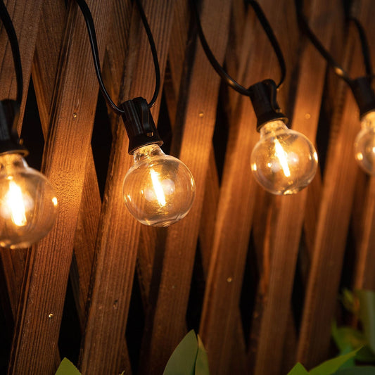 Magos de la Luz: Guirnaldas ST38 Retro y G40 Clásicas - Iluminando Tus Sueños Festivos con Protección IP54 y Calidad Europea&nbsp;✨