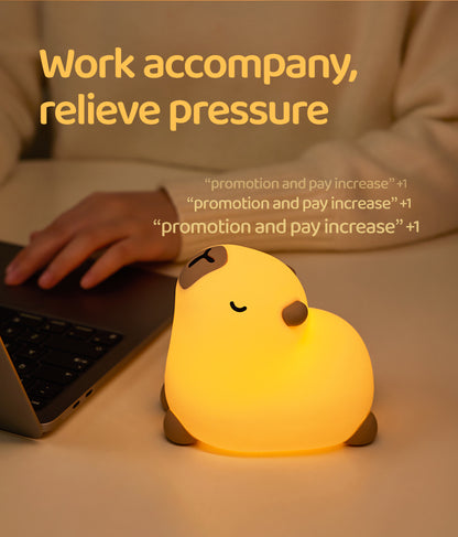 Lámpara de Noche Capibara – LED Recargable 5V, 2W, Silicona y ABS