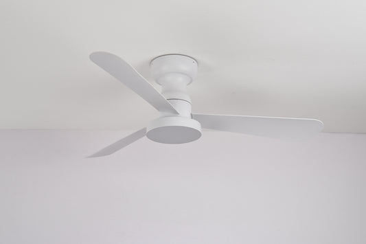 Ventilador de Techo LED 42"3 Aspas, Motor DC 30W, 6 Velocidades, CCT Ajustable 3000K-6000K, IP20, Blanco/Madera Clara
