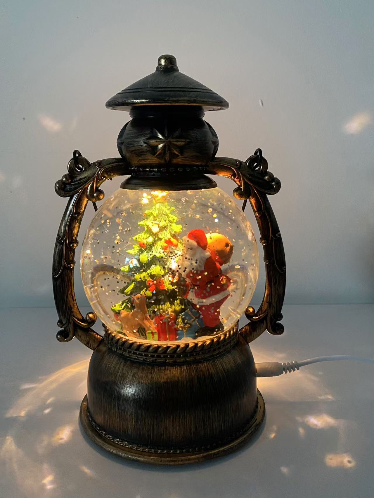 Santa Claus Bola de Cristal Luz LED | Decoración de Mesa Navideña Retro 13×11×20.5 cm